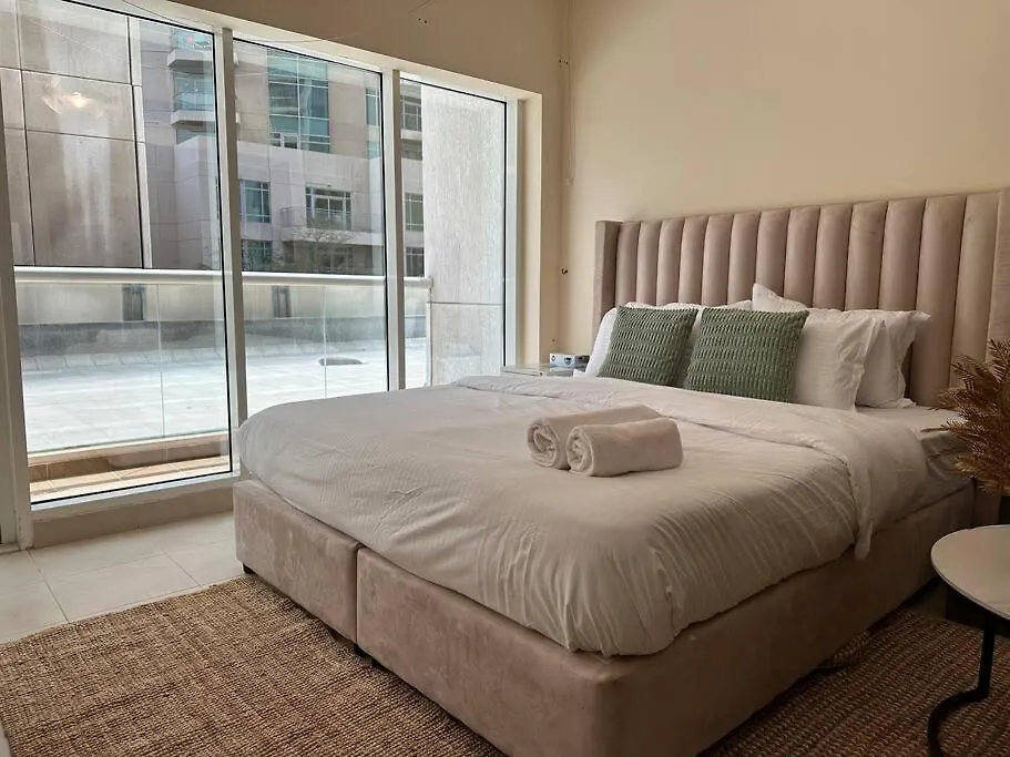 Luxury Studio Near Burj Khalifa Dubai 0*,  United Arab Emirates